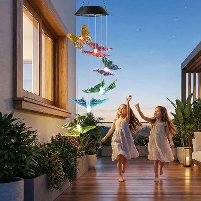 guirlande led exterieur solaire carillon papillon suspendue sous fenĂȘtre