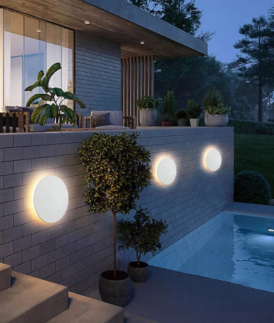 applique extérieur rond illumine piscine