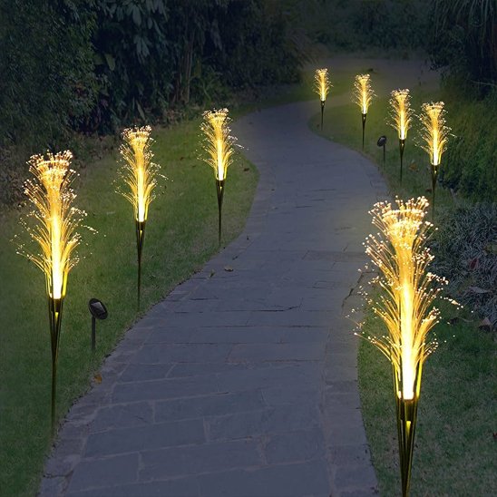 eclairage solaire exterieur illumine allée 