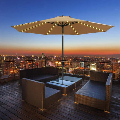 guirlande extérieure solaire illumine terrasse