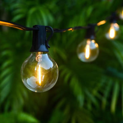 guirlande solaire suspendue trois globes