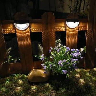 Lampe solaire extérieur éclaire fleurs